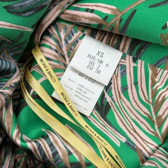 🆕 BRONX & BANCO 🧿 NWOT Jafari Havana Cut Out Gown, Vibrant Green - Sz XS/US 2 - Picture 17 of 17